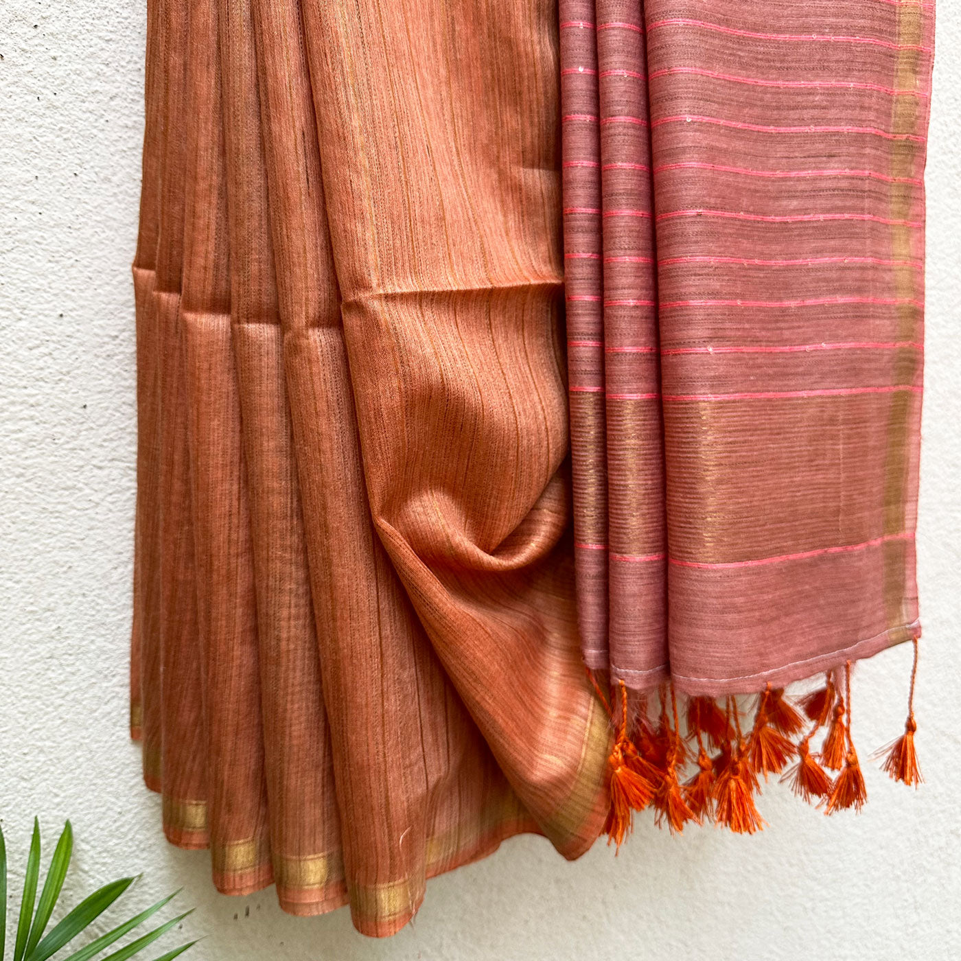 How to stitch saree fall at home.