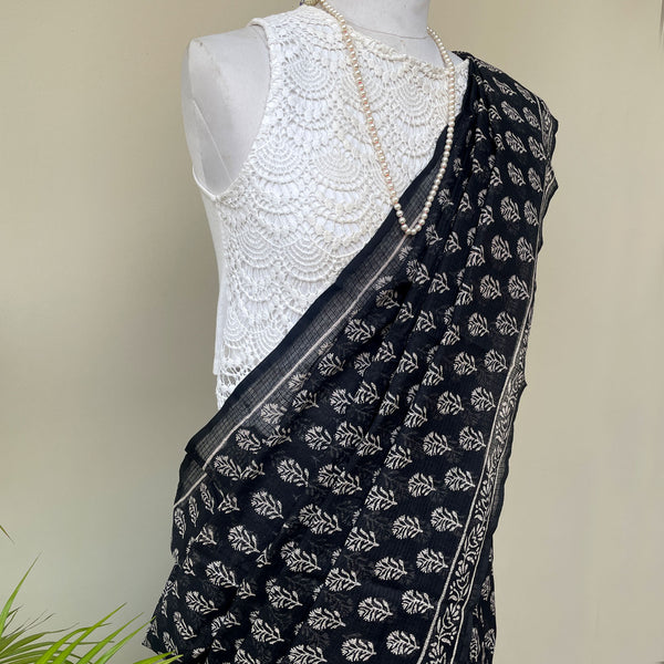 Handblock Printed off White Tussar Sarees With Blouse Piece Black and White  Combination Saree Pure Gachi Tussar - Etsy