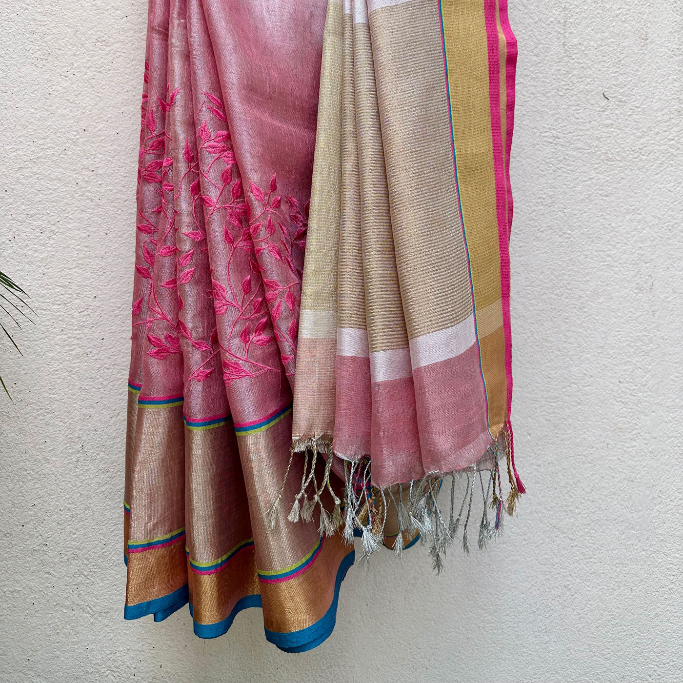 Gavathi Zari Linen Embroidered Saree