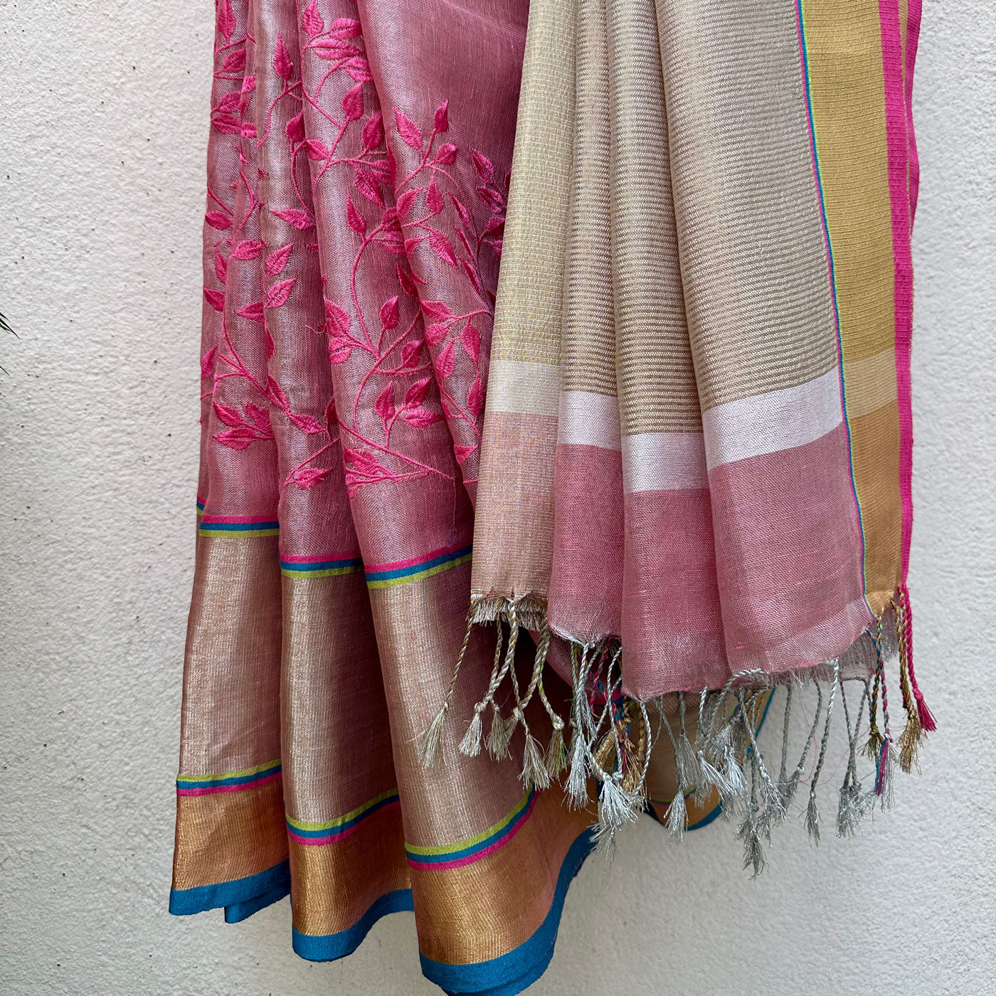 Gavathi Zari Linen Embroidered Saree